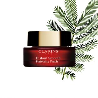 Primer facial instantâneo com toque suave e perfeito
