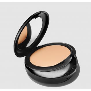 Base Studio Fix Powder Plus