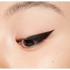 Delineador de olhos em gel com excesso de cor M·A·C