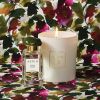 Vela perfumada violeta cedro AERIN